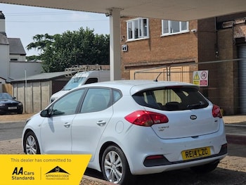 Used Kia Ceed 2014 for sale - 79464781: Photo