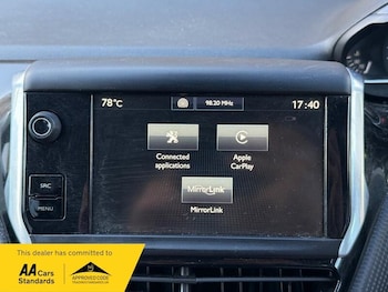 Used Peugeot 208 2015 for sale - 78685031: Photo