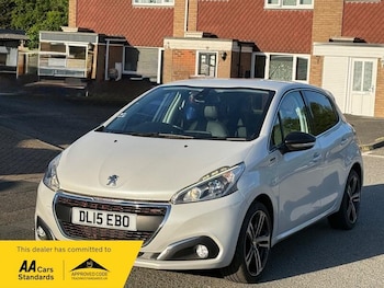 Used Peugeot 208 2015 for sale - 78685031: Photo