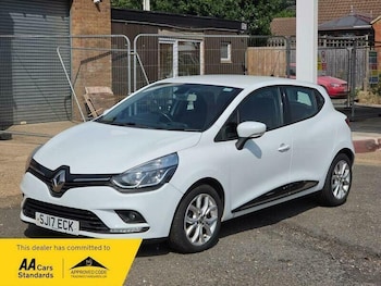 Used Renault Clio 2017 for sale - 79412517: Photo