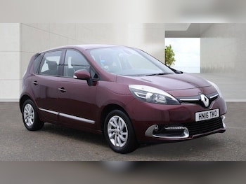 Used Renault Scenic 2016 for sale - 79453842: Photo