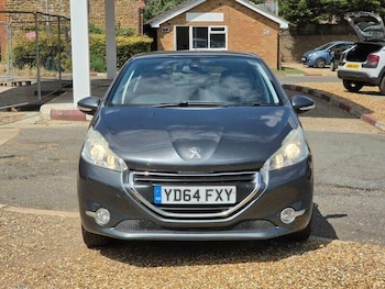 Used Peugeot 208 2014 for sale - 79412529: Photo