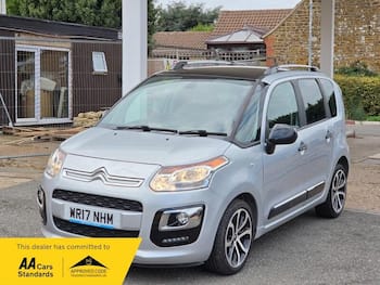 Used Citroen C3 Picasso 2017 for sale - 79766407: Photo