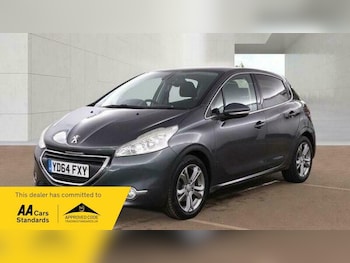 Used Peugeot 208 2014 for sale - 78548021: Photo
