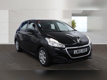 Used Peugeot 208 2016 for sale - 79553702: Photo