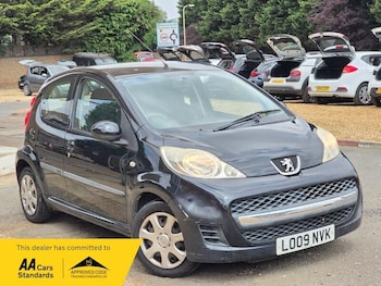 Used Peugeot 107 2009 for sale - 79255657: Photo