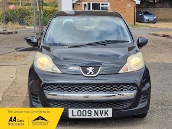 Used Peugeot 107 2009 for sale - 79255657: Photo