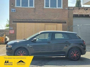 Used Citroen C4 Cactus 2015 for sale - 79544298: Photo