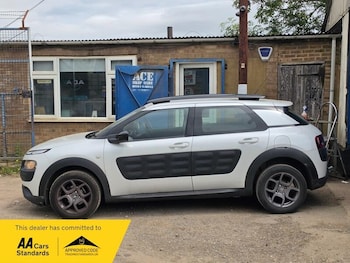 Used Citroen C4 Cactus 2016 for sale - 78853843: Photo