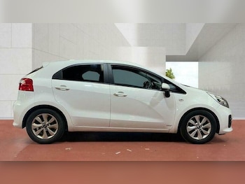Used Kia Rio 2016 for sale - 79564546: Photo