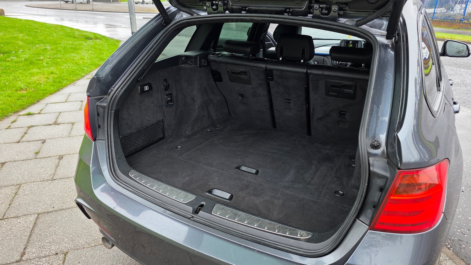Used BMW 3 Series 2013 for sale - 76196422: Photo 12