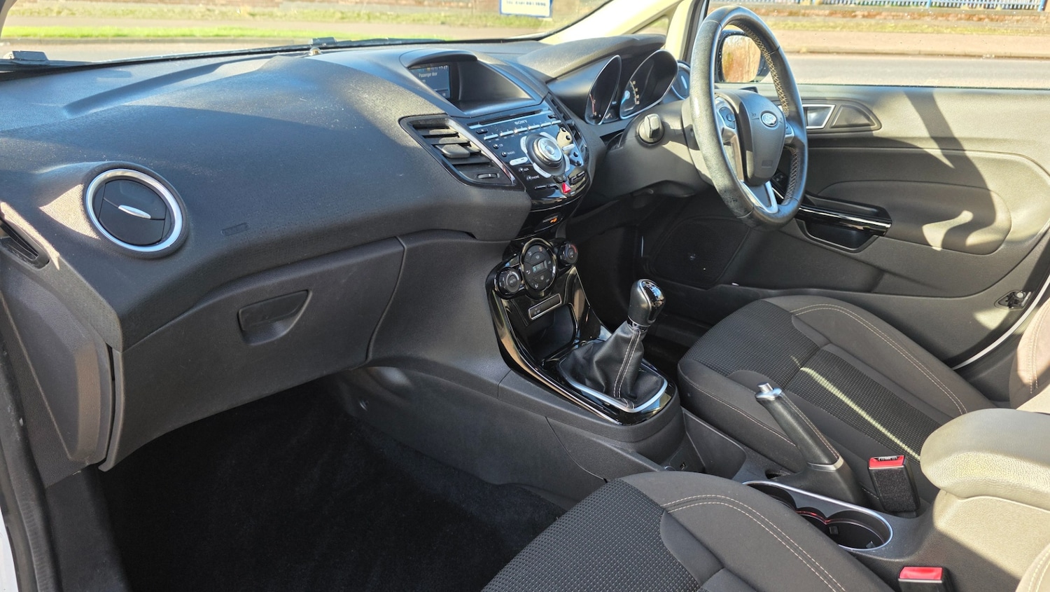 Used Ford Fiesta 2016 for sale - 76662447: Photo 10