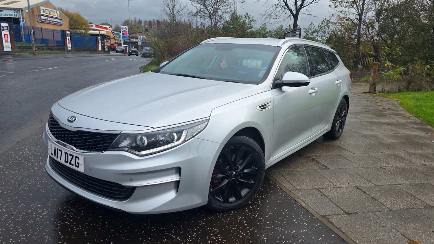Used Kia Optima 2017 for sale - 76504332: Photo 2