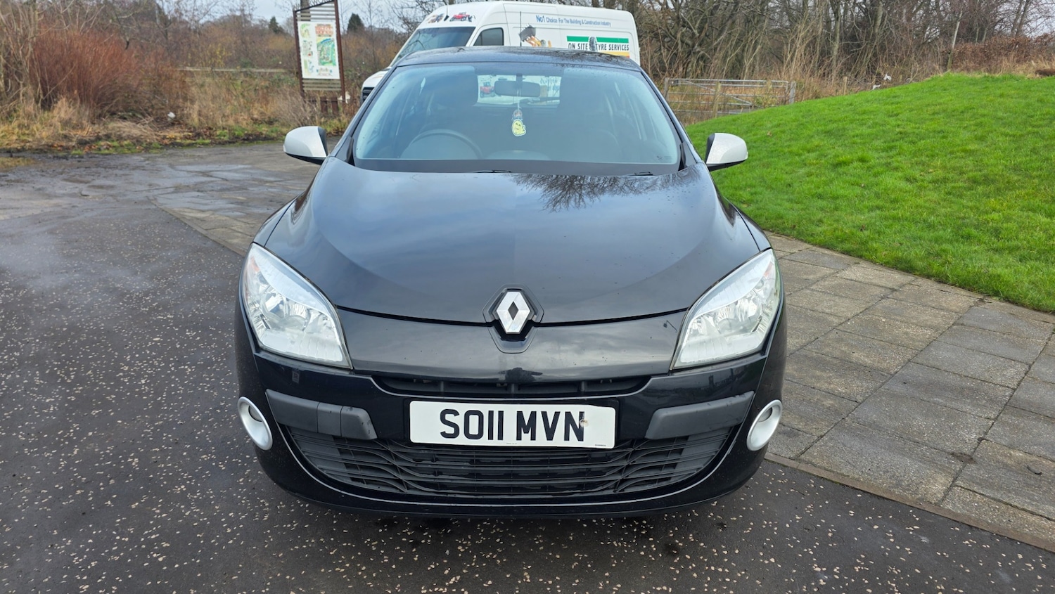 Used Renault Megane 2011 for sale - 77555254: Photo 3