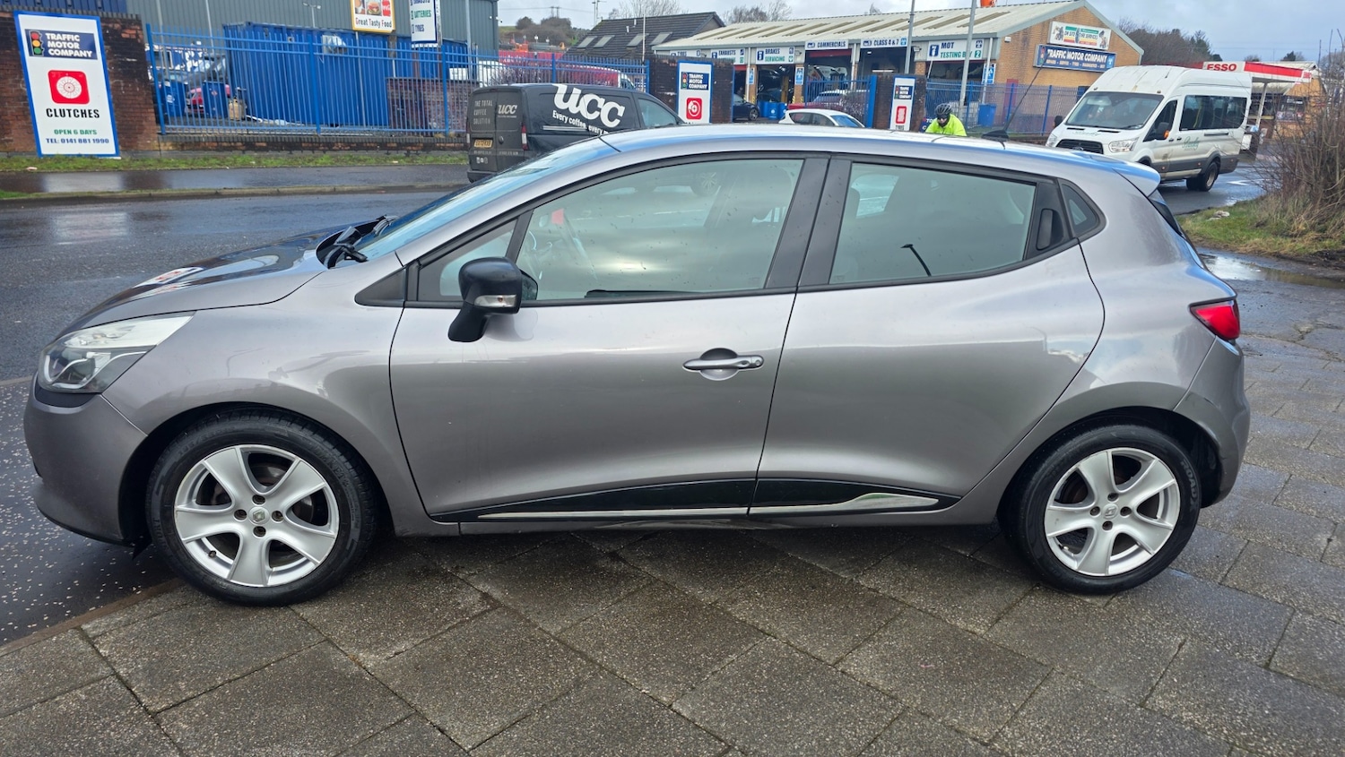 Used Renault Clio 2015 for sale - 77888286: Photo 5