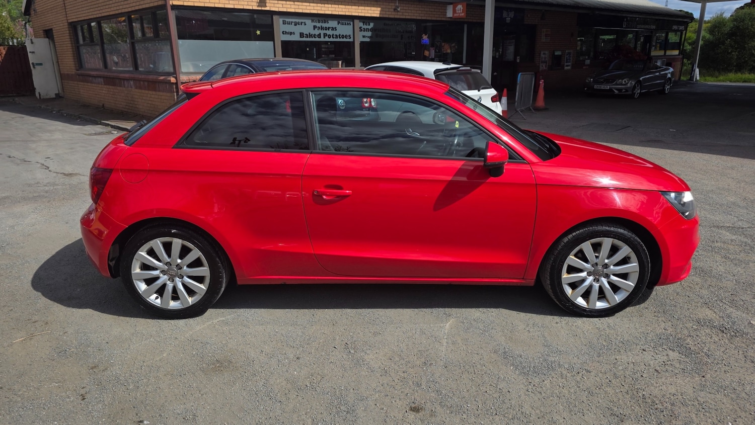 Used Audi A1 2015 for sale - 76391237: Photo 8