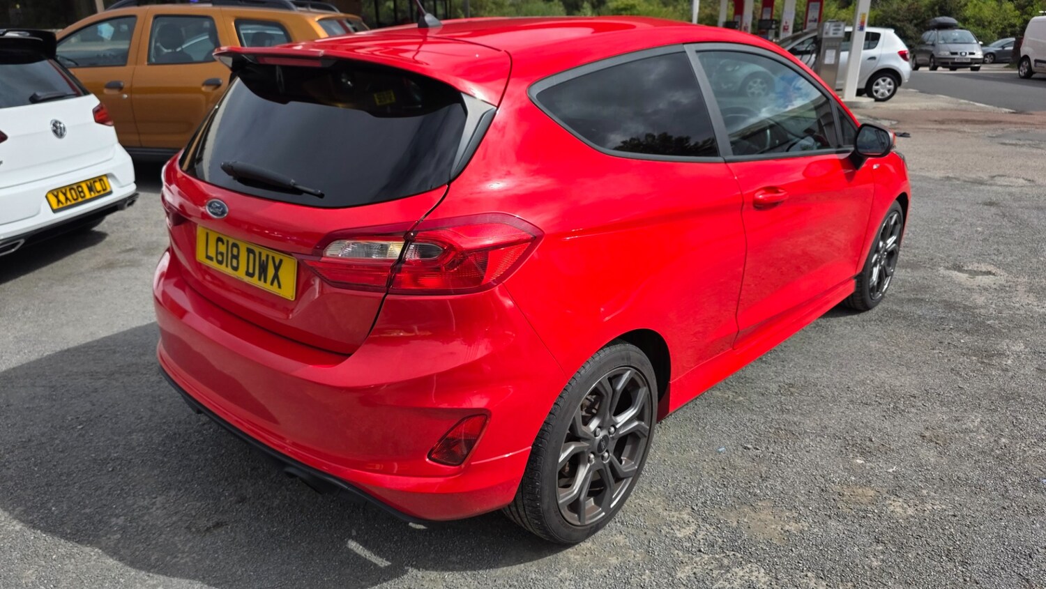 Used Ford Fiesta 2018 for sale - 77901037: Photo 3