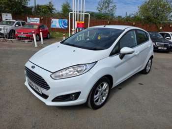 2015 (64) - 1.0 Zetec 5dr