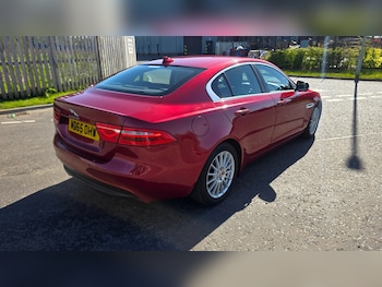 Used Jaguar XE 2016 for sale - 78482815: Photo