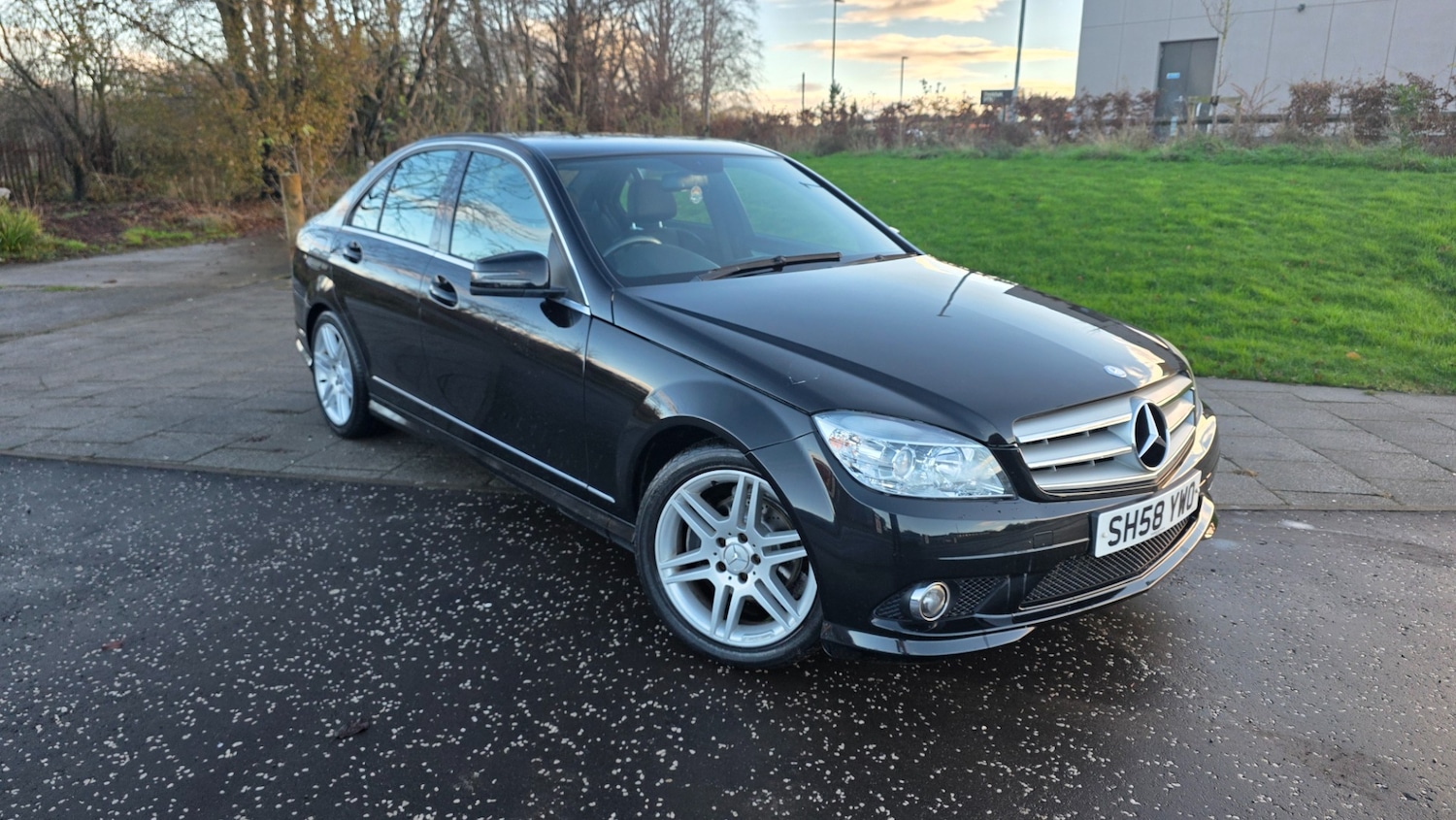 Used Mercedes-Benz C Class 2009 for sale - 76761947: Photo 1