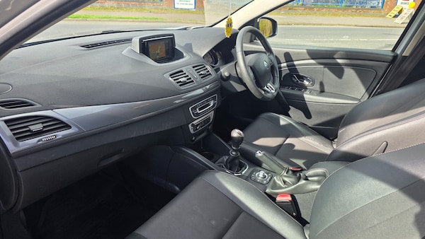 Used Renault Megane 2016 for sale - 76249752: Photo 10