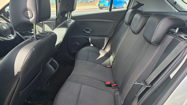 Used Renault Megane 2016 for sale - 76249752: Photo 12