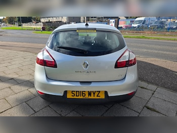 Used Renault Megane 2016 for sale - 76249752: Photo 4