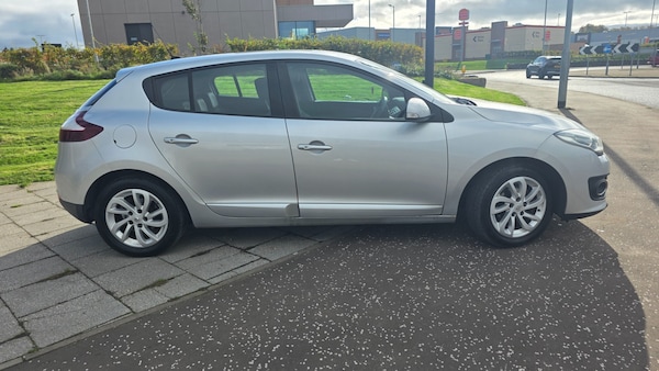 Used Renault Megane 2016 for sale - 76249752: Photo 6