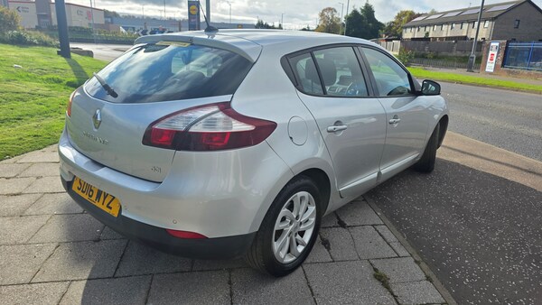 Used Renault Megane 2016 for sale - 76249752: Photo 7