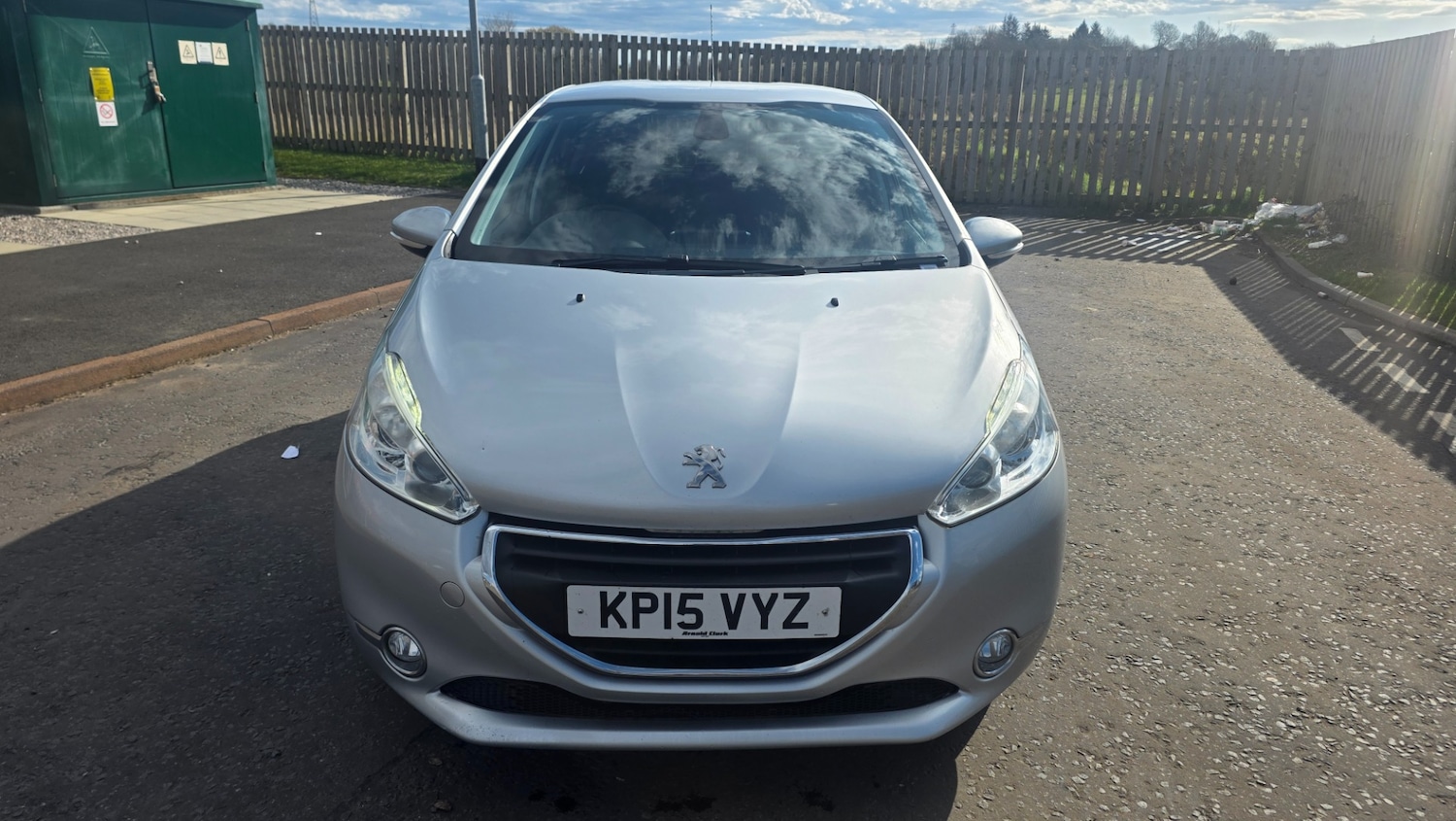 Used Peugeot 208 2015 for sale - 78161939: Photo 6