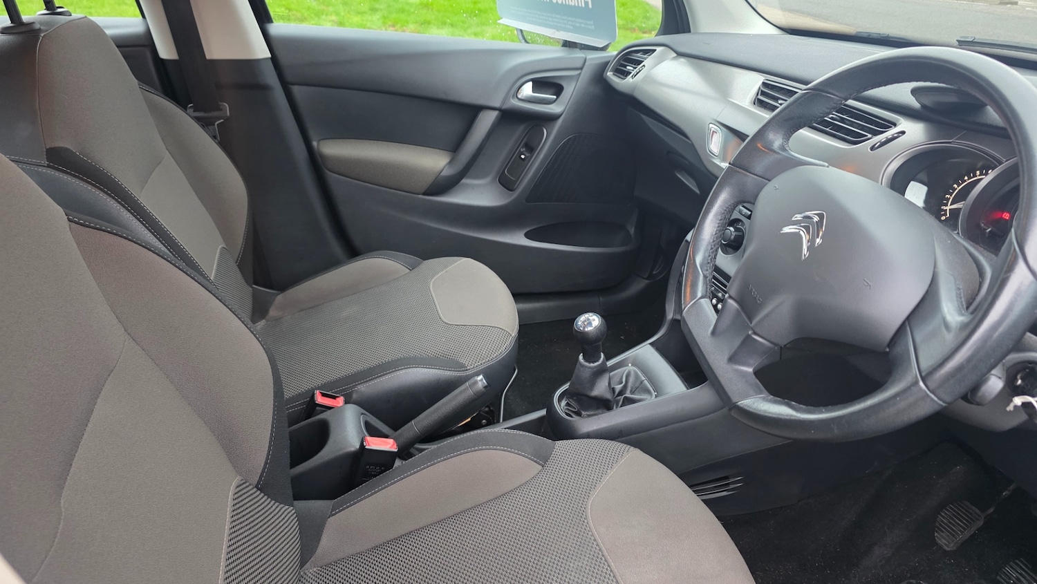 Used Citroen C3 2015 for sale - 77324648: Photo 9