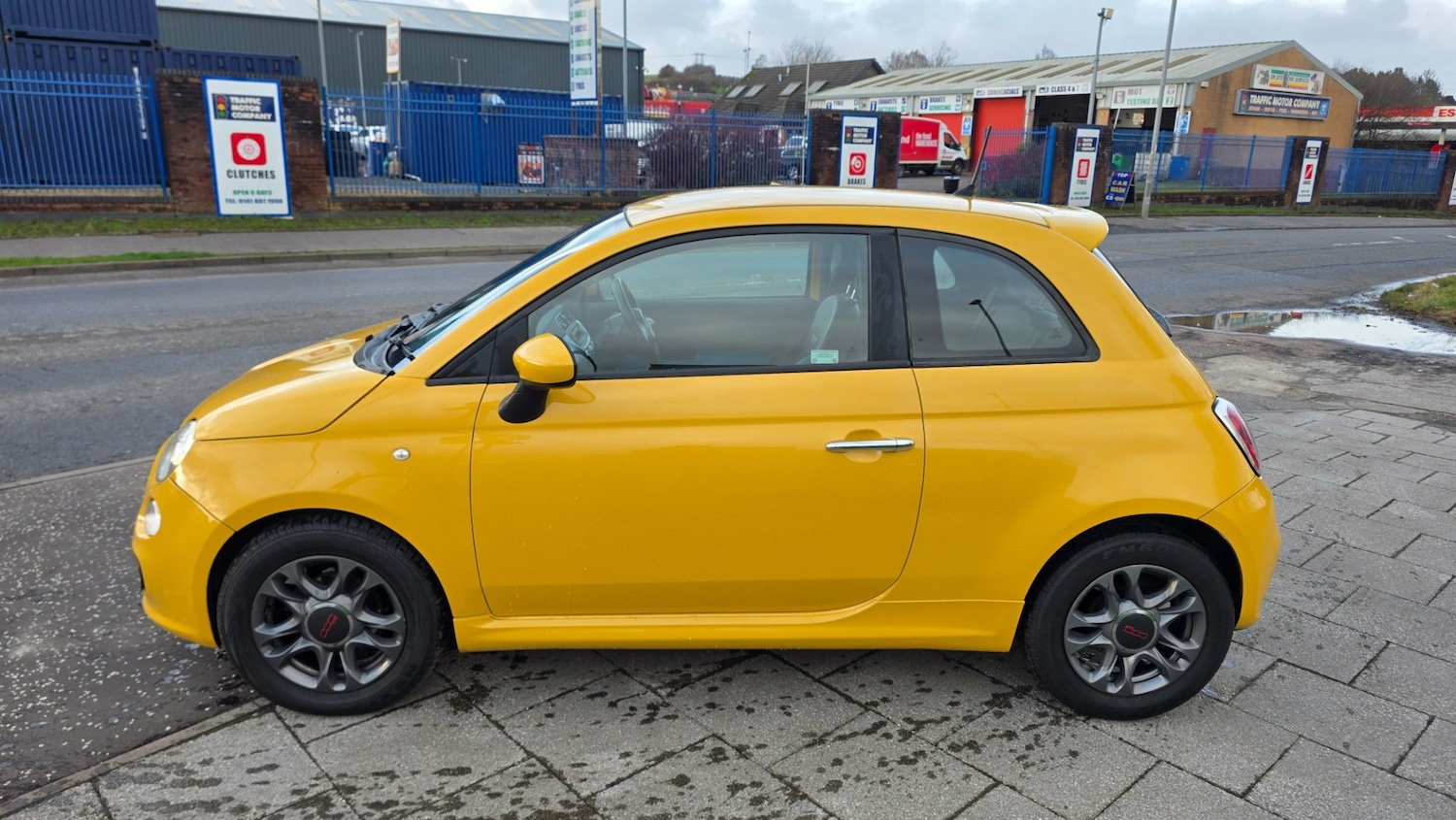 Used Fiat 500 2015 for sale - 77687729: Photo 4