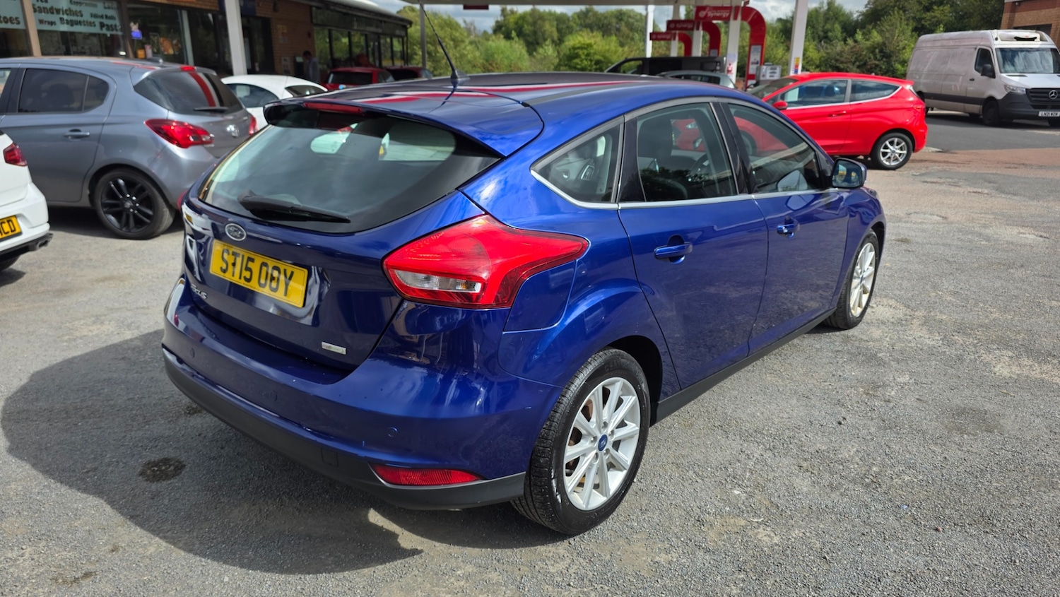 Used Ford Focus 2015 for sale - 76464738: Photo 5