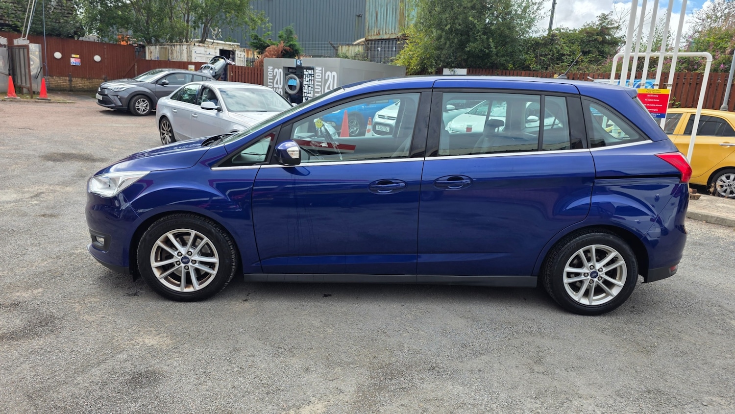 Used Ford Grand C-Max 2017 for sale - 76194563: Photo 6