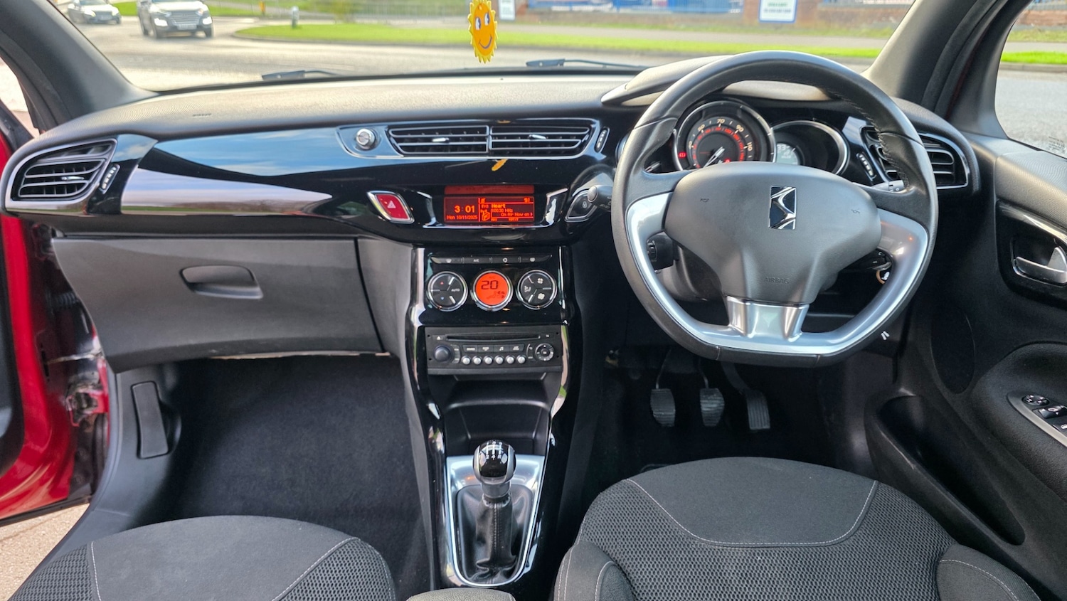 Used Citroen DS3 2015 for sale - 76578278: Photo 10