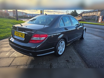 Used Mercedes-Benz C Class 2009 for sale - 76673328: Photo