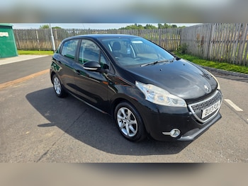 Used Peugeot 208 2013 for sale - 79490711: Photo