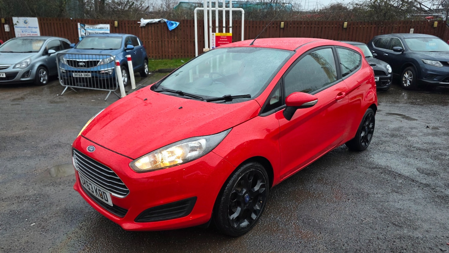 Used Ford Fiesta 2014 for sale - 77310873: Photo 2