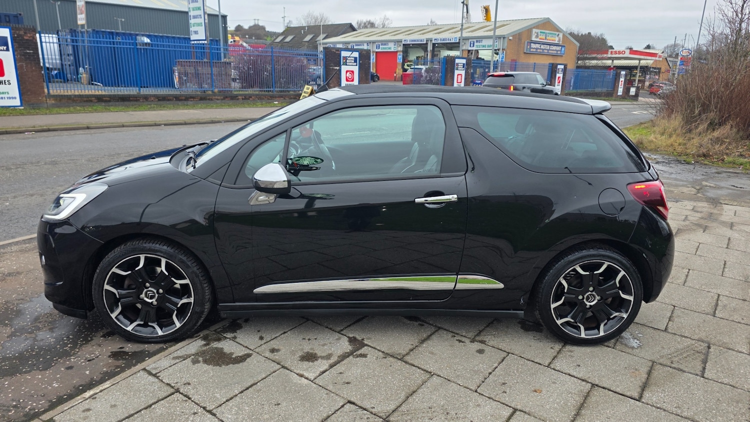 Used Citroen DS3 2015 for sale - 77324752: Photo 4