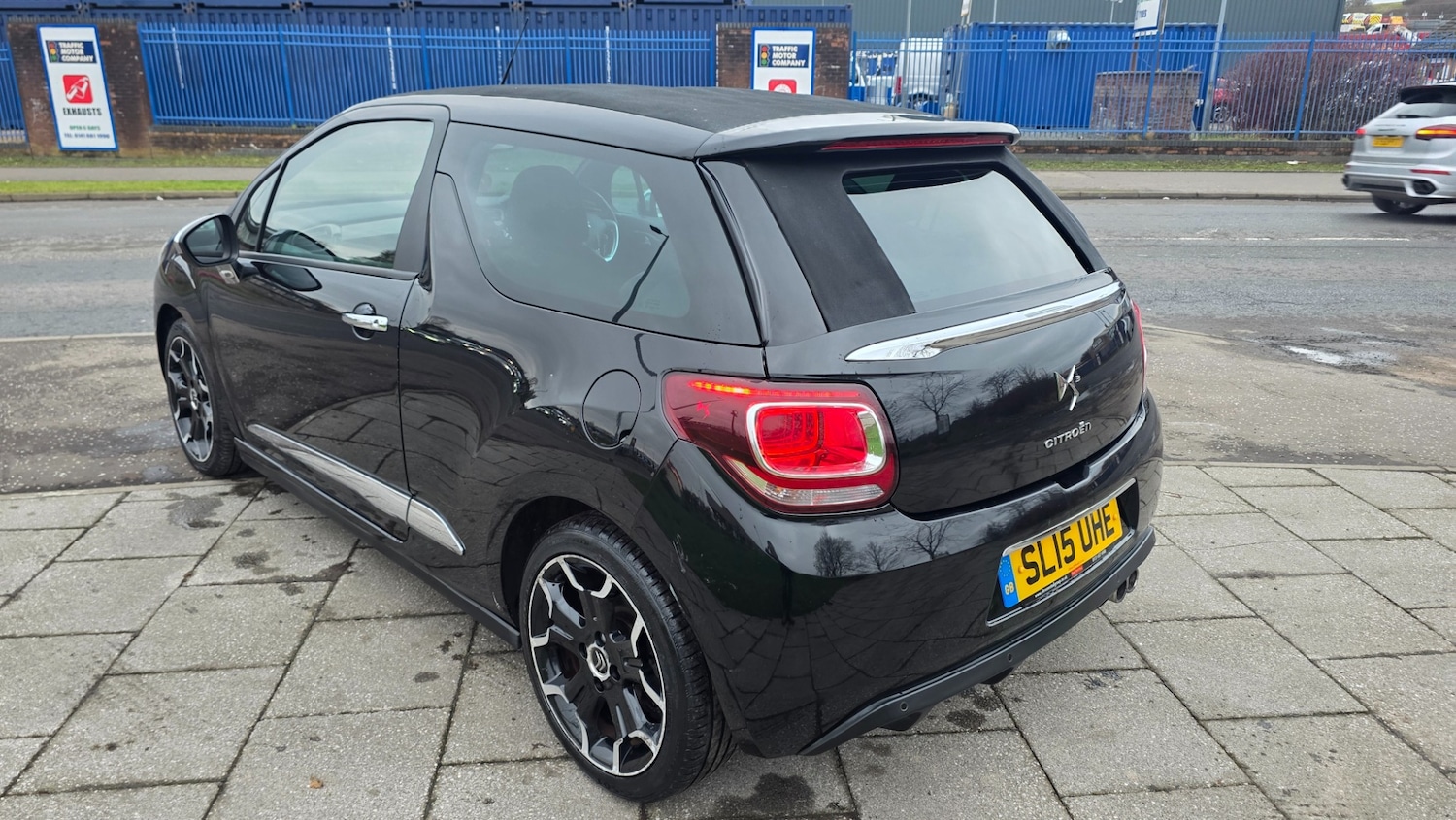 Used Citroen DS3 2015 for sale - 77324752: Photo 6