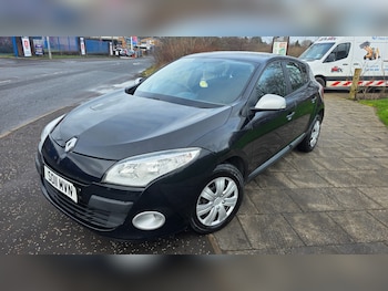 Used Renault Megane 2011 for sale - 77687826: Photo
