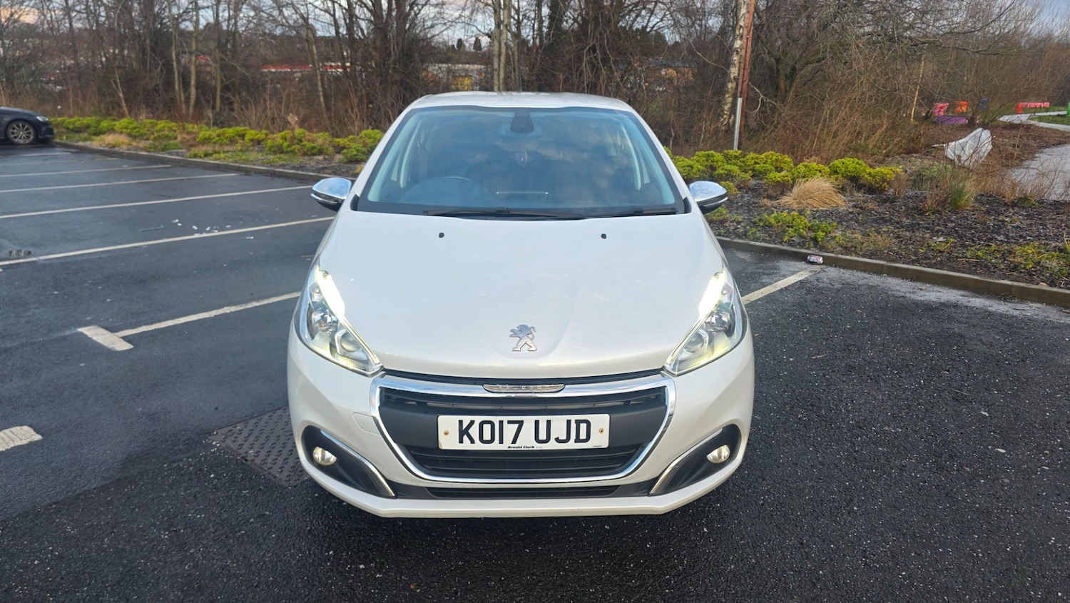 Used Peugeot 208 2017 for sale - 77257978: Photo 3