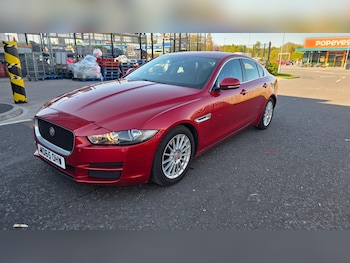 Used Jaguar XE 2016 for sale - 78427447: Photo
