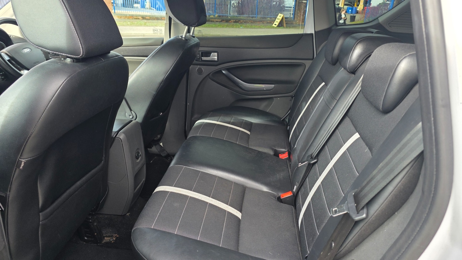 Used Ford Kuga 2013 for sale - 77650560: Photo 12