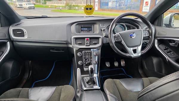 Used Volvo V40 2016 for sale - 76230147: Photo 10
