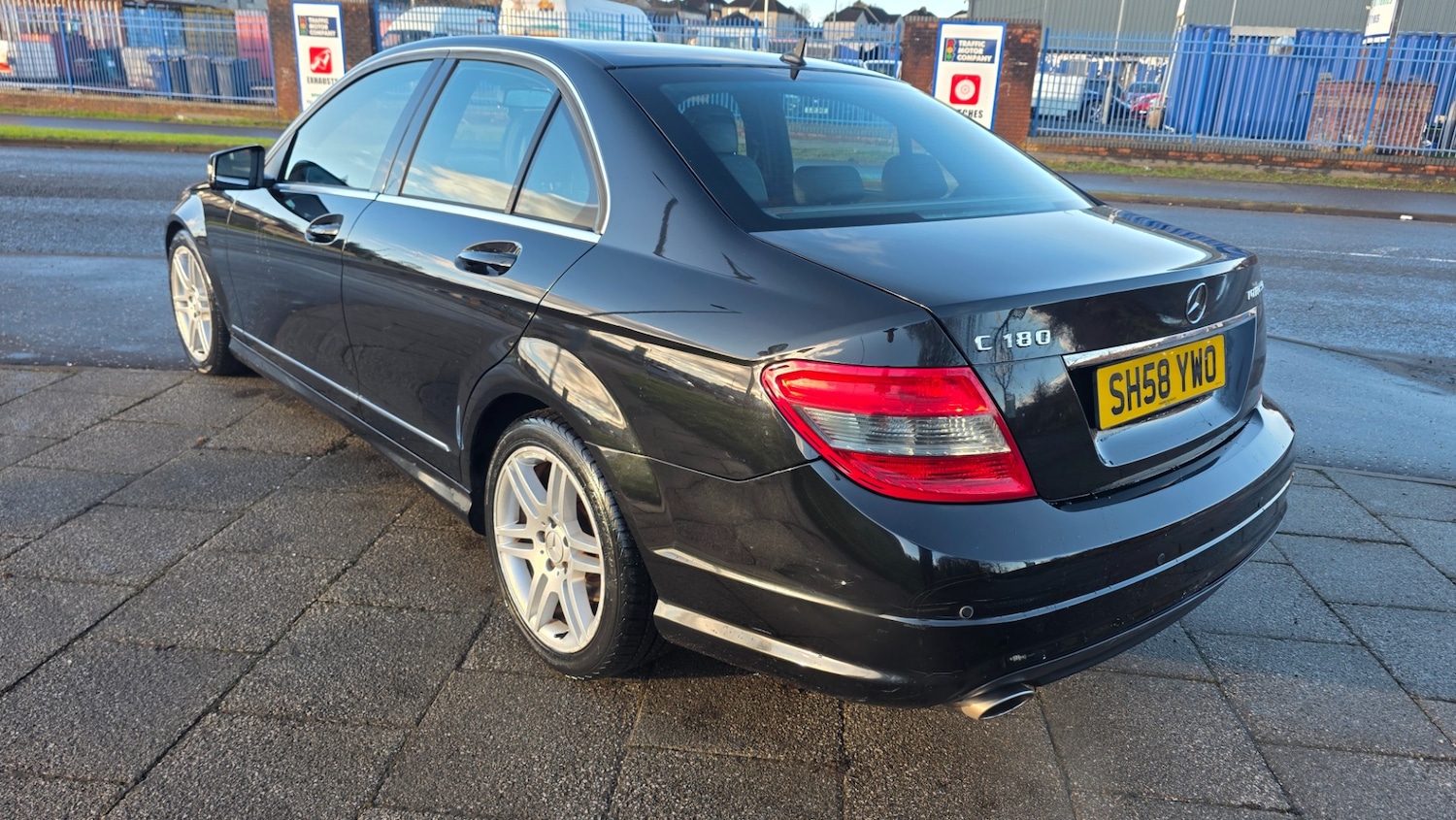 Used Mercedes-Benz C Class 2009 for sale - 76693874: Photo 5