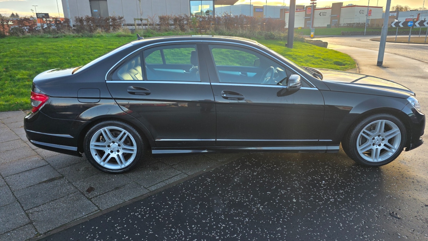 Used Mercedes-Benz C Class 2009 for sale - 76693874: Photo 8