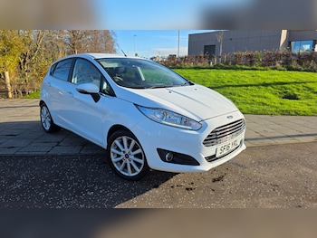 Used Ford Fiesta 2016 for sale - 76577390: Photo