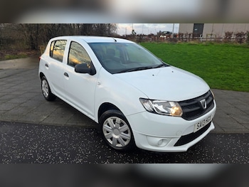Used Dacia Sandero 2013 for sale - 76968281: Photo