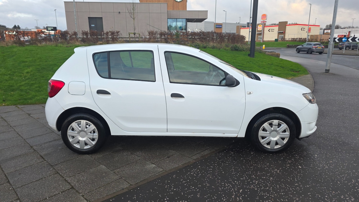 Used Dacia Sandero 2013 for sale - 76968281: Photo 7